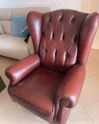 Poltrona bergère in pelle