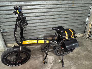 Bicicletta elettrica Apollo 