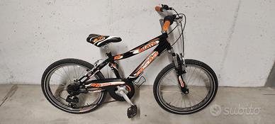 Bicicletta Atala cerchi da 20" cambio a 6 marce.