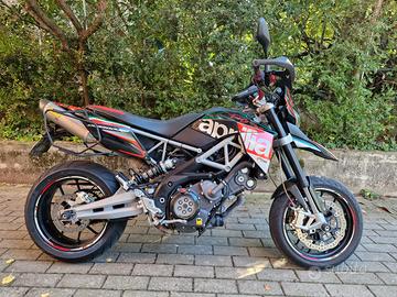 Aprilia Dorsoduro 750 anno 2012