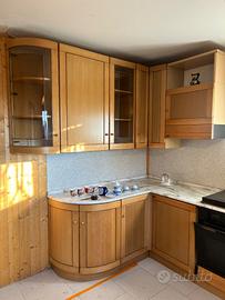 Cucina Scavolini con pianale in marmo