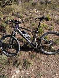 Bicicletta elettrica Scott strike ride 2021
