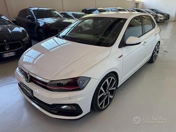 VOLKSWAGEN - Polo - 2.0 TSI DSG GTI BlueMotion