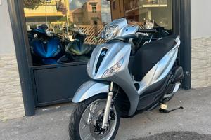 NUOVO PIAGGIO MEDLEY 125