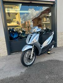 NUOVO PIAGGIO MEDLEY 125