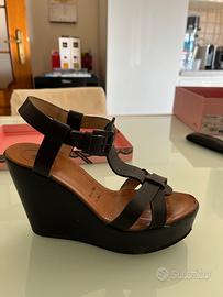 Scarpa con zeppa in cuoio n36