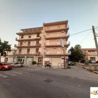 CARINI/CORSO ITALIA: RIFINITO 7 VANI PIANO 2°