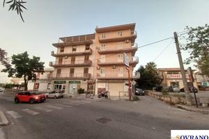 CARINI/CORSO ITALIA: RIFINITO 7 VANI PIANO 2°