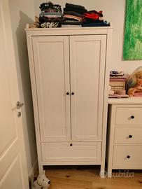 Armadio Sundvik IKEA bianco