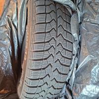 4 cerchi con gomme invernali