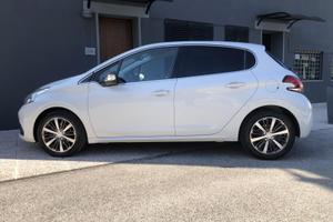 Peugeot 208 Allure diesel usata euro 6B