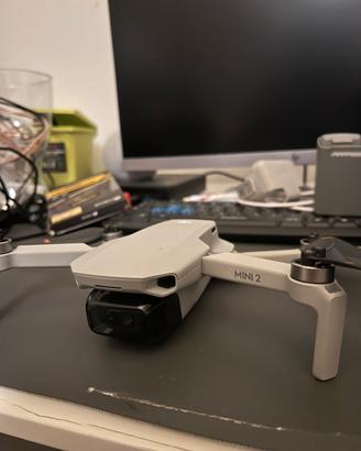 DJI Mini 2 Fly More Combo
