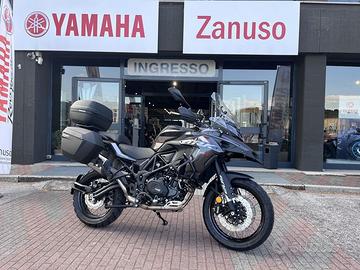 Benelli TRK 502 completa di bauletti guiadabi...