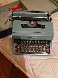 macchina da scrivere olivetti