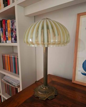 Lampada Liberty da tavolo