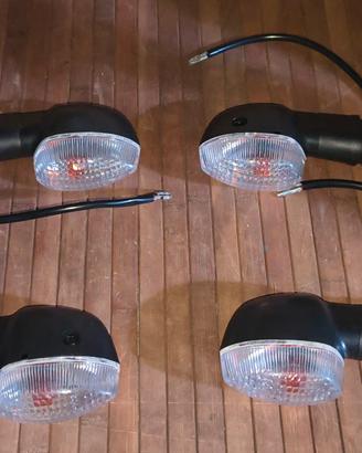 frecce con vetrino bianco per Yamaha TDM 900
