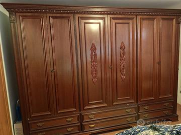 armadio 3 ante con cassettone e specchio 