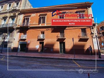 Via Anfiteatro box auto + piccolo appartamento