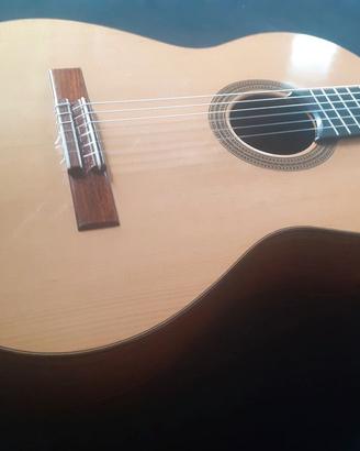 chitarra classica di liuteria V.Guerra. Come nuova