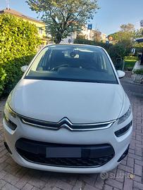 Citroen C4 Picasso  anno 2015  LEGGERE BENE