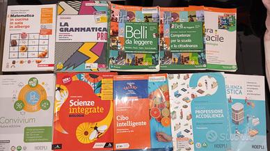 Libri scolastici nuovi a metà prezzo 