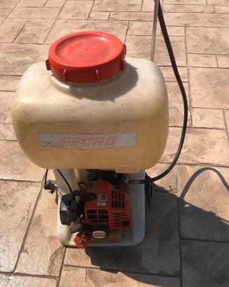 Pompa con motore a scopio