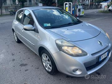 Renault Clio anno 2012