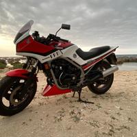Honda VF 500 - 1984