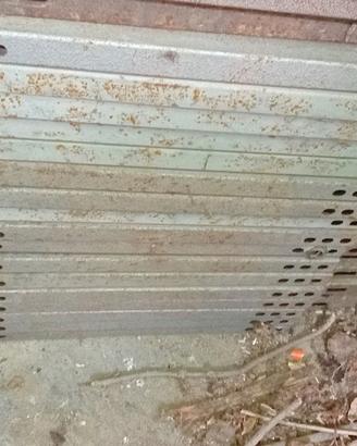 Scaffali con pianale a barre rinforzate tre misure