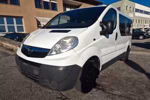 OPEL VIVARO 9 POSTI