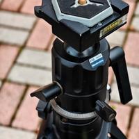 Tripod Pro Manfrotto 058 + testa a sfera 268