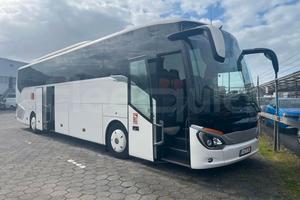 Setra S516