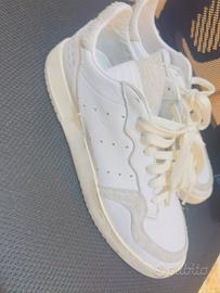 Scarpe taglia 44 come nuove