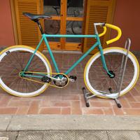 Bicicletta single speed con freno a contro pedale