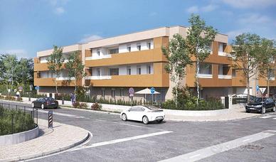 Appartamento di 142 m² con 4 locali e box auto a C