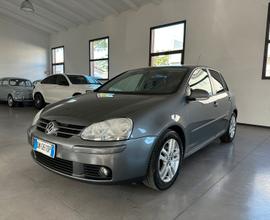 Volkswagen Golf 5 1.6 Benzina/gpl