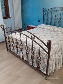 letto in ferro battuto 