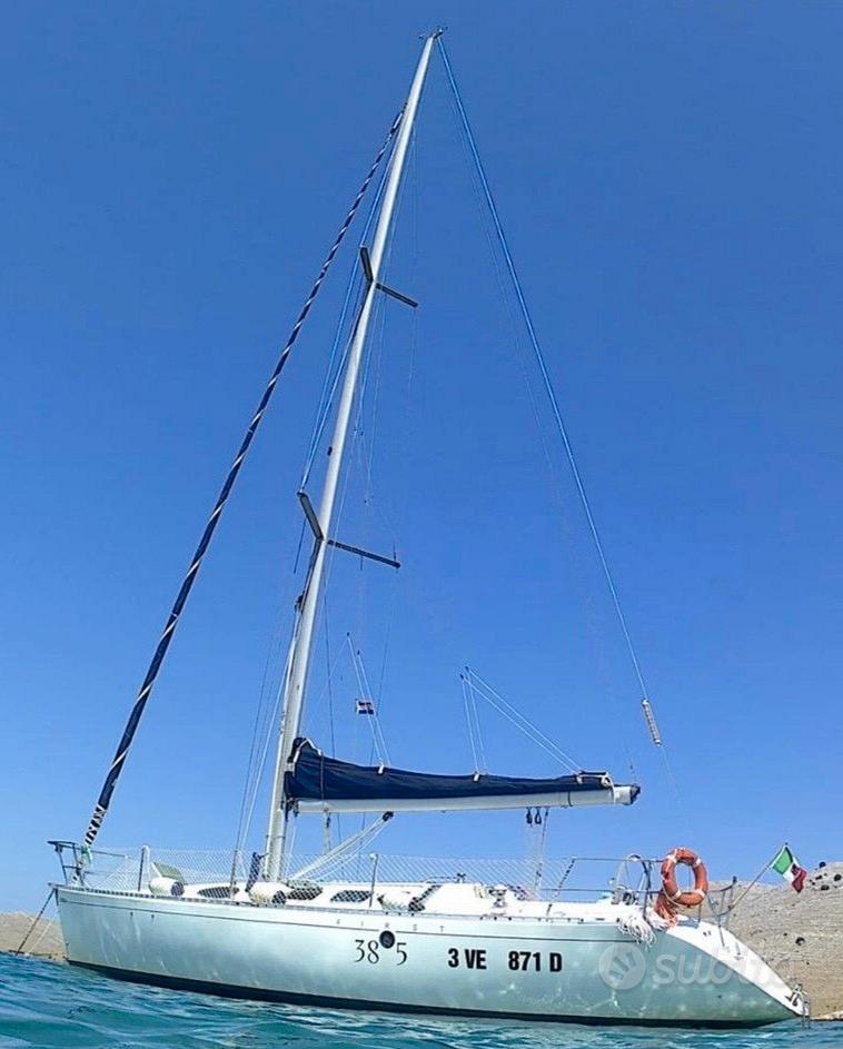 FIRST 38S5 (BENETEAU) — View photo 1