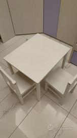 Tavolino con due sedioline Ikea KRITTER