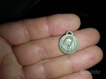 medaglietta ave maria gratia plena