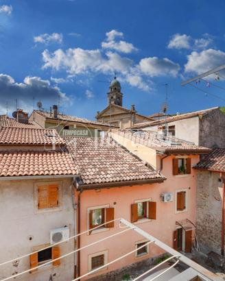 Casa indipendente dal carattere unico nel cuore di