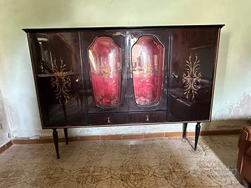 Mobile bar vetrina anni ’50 – vetro decorato nero