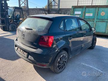 Volkswagen Polo "2015" 1400 TDI 55 KW 75 CV *CUS