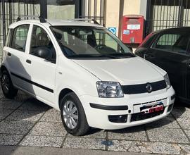 Fiat Panda 1.2 Emotion 2012 Neopatentati