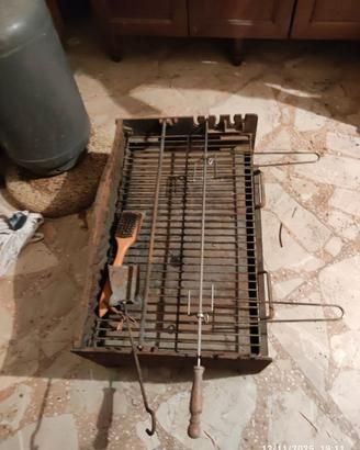 Barbecue in ghisa