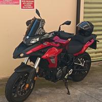 Moto Benelli trk 502 versione multistradale 