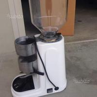 Macinadosatore professionale