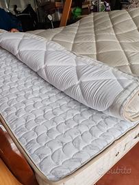 Materasso matrimoniale Altrenotti Biorest con top