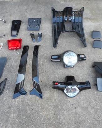 plastiche ricambi piaggio vespa gts 300