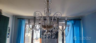 Lampadario di cristallo